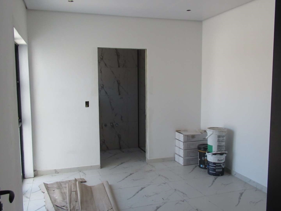 4 Bedroom Property for Sale in Sandown Western Cape